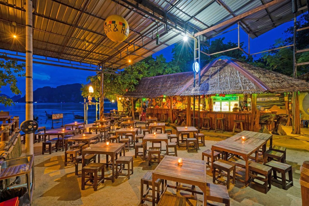 सहारा Andaman Legacy Phi Phi Don